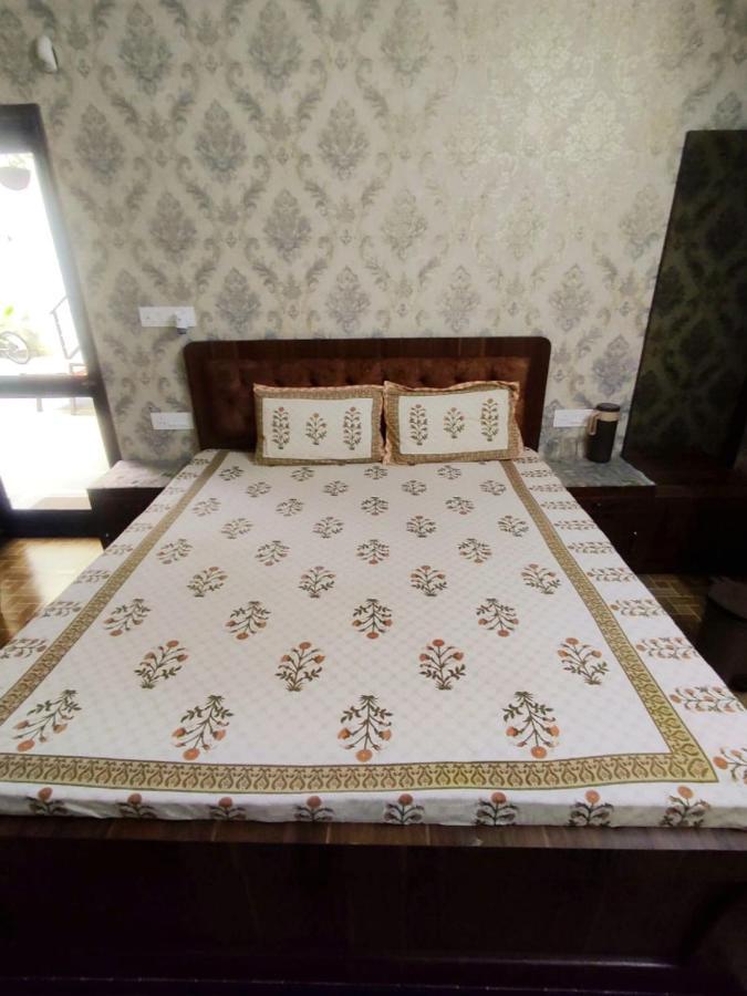 Sukh Sagar Hotel Dzsaipur Kültér fotó