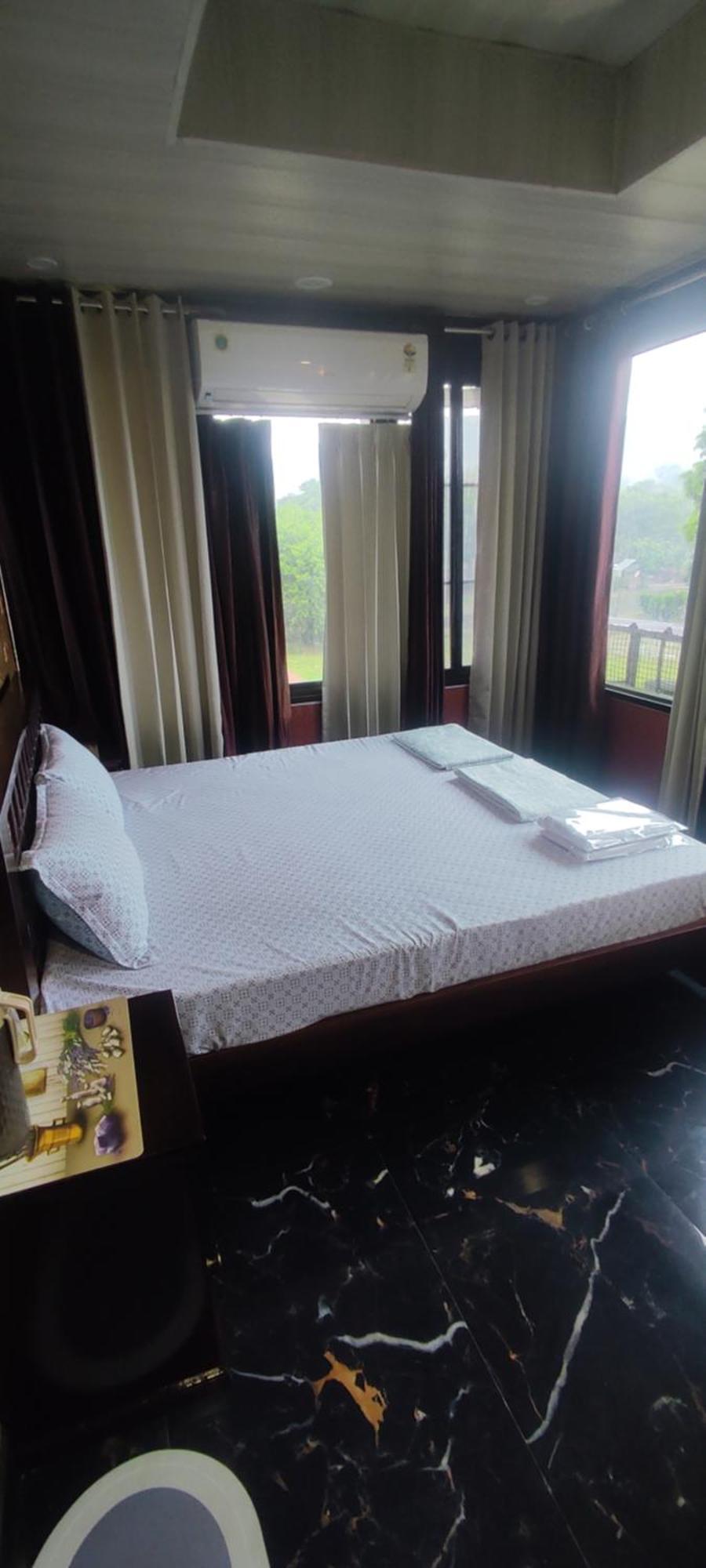 Sukh Sagar Hotel Dzsaipur Kültér fotó